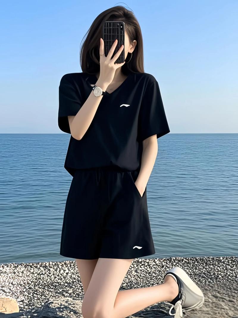 哈尔滨服装店的时尚趋势与市场需求